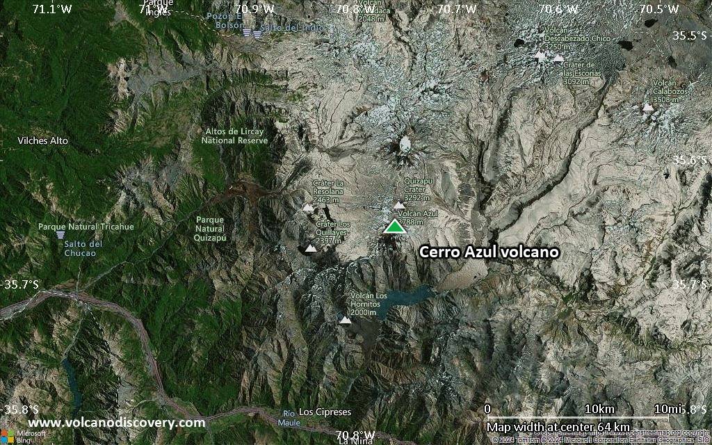 Satellite/aerial-type map of Cerro Azul volcano (scale of 10s of km)
