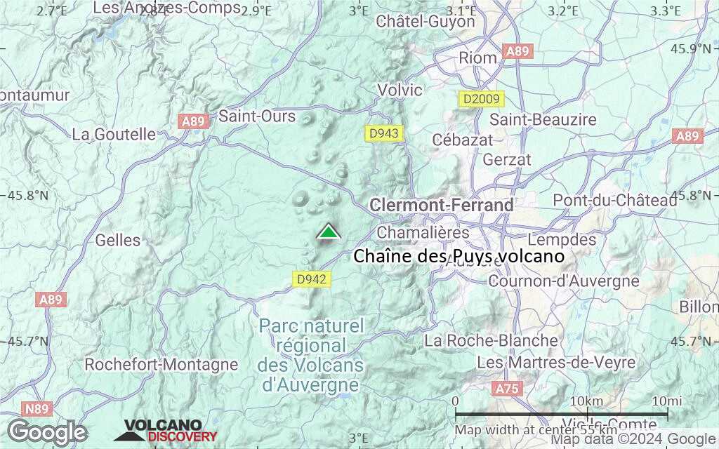 Terrain-type map of Chaîne des Puys volcano (scale of 10s of km)