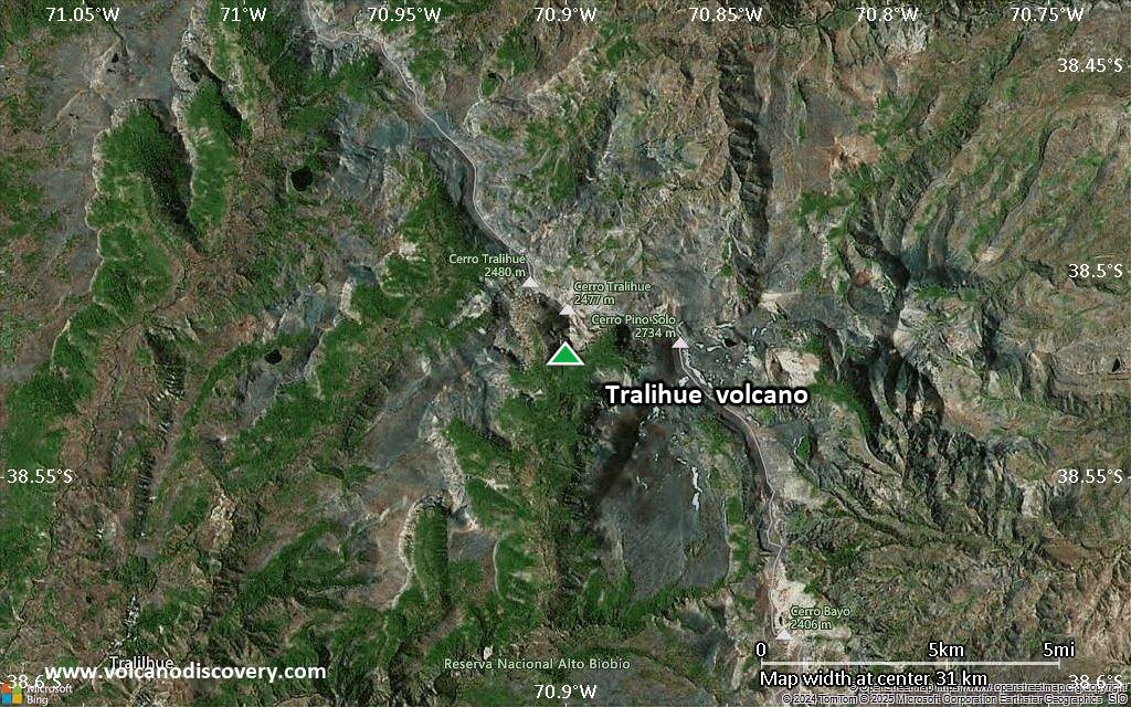 Satellite/aerial-type map of Tralihue volcano (scale of 20-40 km)