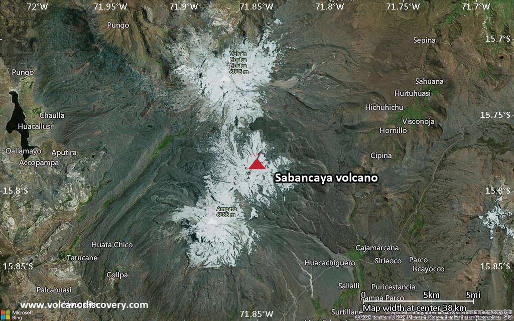 Satellite/aerial-type map of Sabancaya volcano (scale of 20-40 km)
