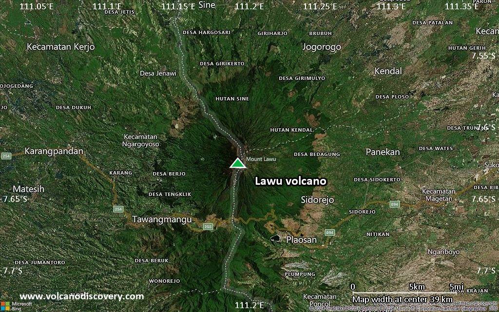 Satellite/aerial-type map of Lawu volcano (scale of 20-40 km)