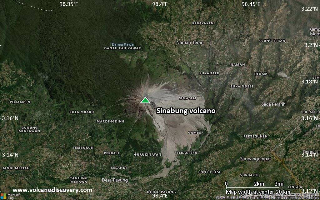 Satellite/aerial-type map of Sinabung volcano (scale of approx. 10-20 km)