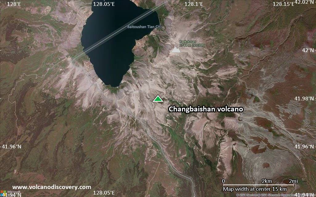 Satellite/aerial-type map of Changbaishan volcano (scale of approx. 10-20 km)