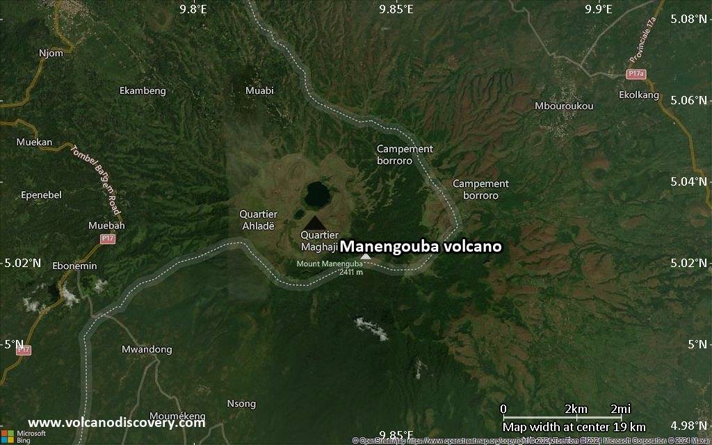 Satellite/aerial-type map of Manengouba volcano (scale of approx. 10-20 km)