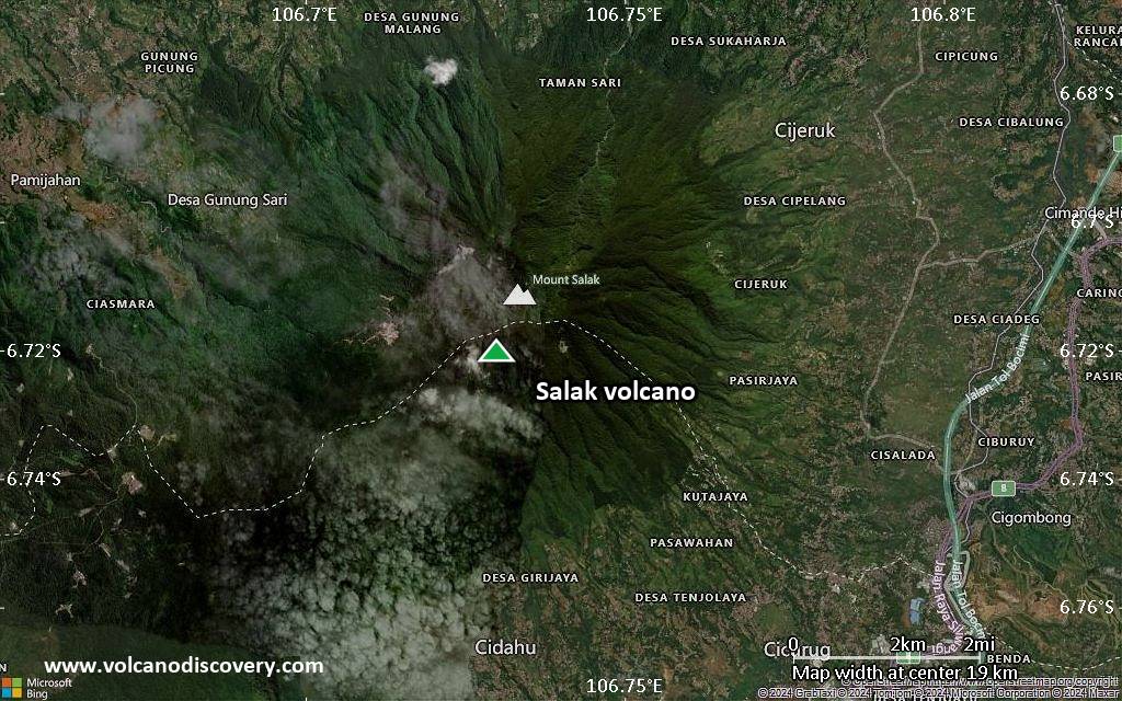 Satellite/aerial-type map of Salak volcano (scale of approx. 10-20 km)