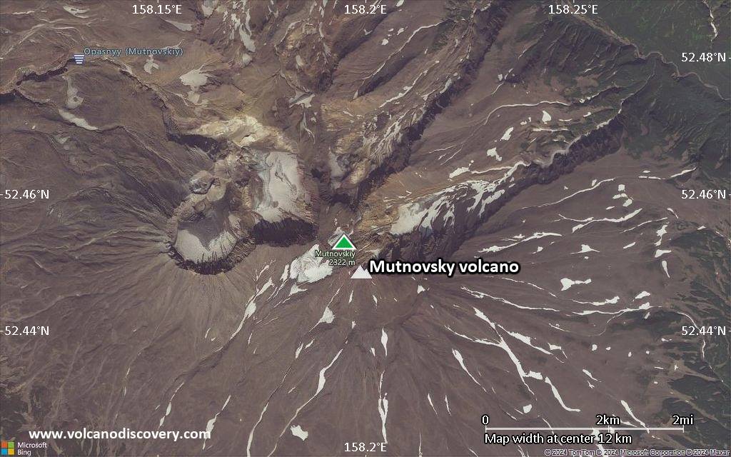 Satellite/aerial-type map of Mutnovsky volcano (scale of approx. 10-20 km)