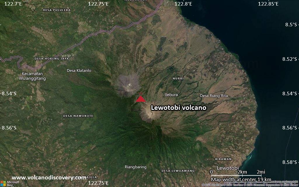 Satellite/aerial-type map of Lewotobi volcano (scale of approx. 10-20 km)