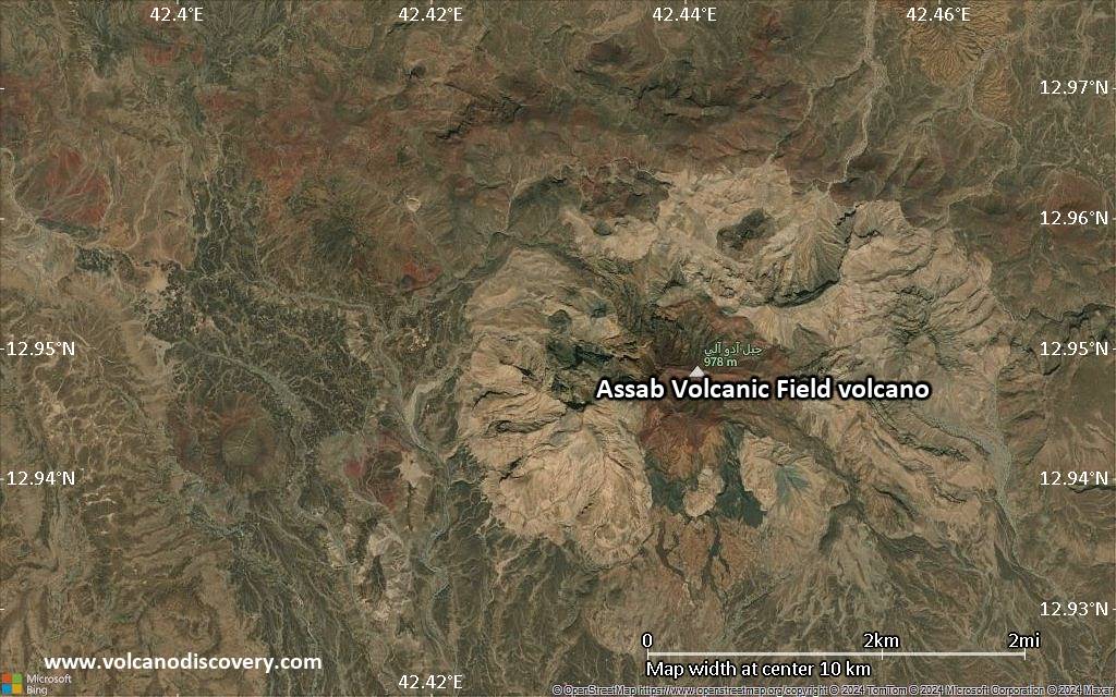 Satellite/aerial-type map of Assab Volcanic Field volcano (scale of 5-10 km)