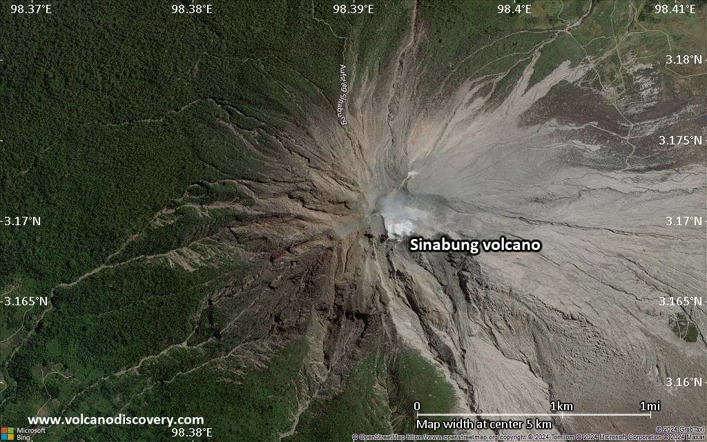 Satellite/aerial-type map of Sinabung volcano (scale of few kilometers)