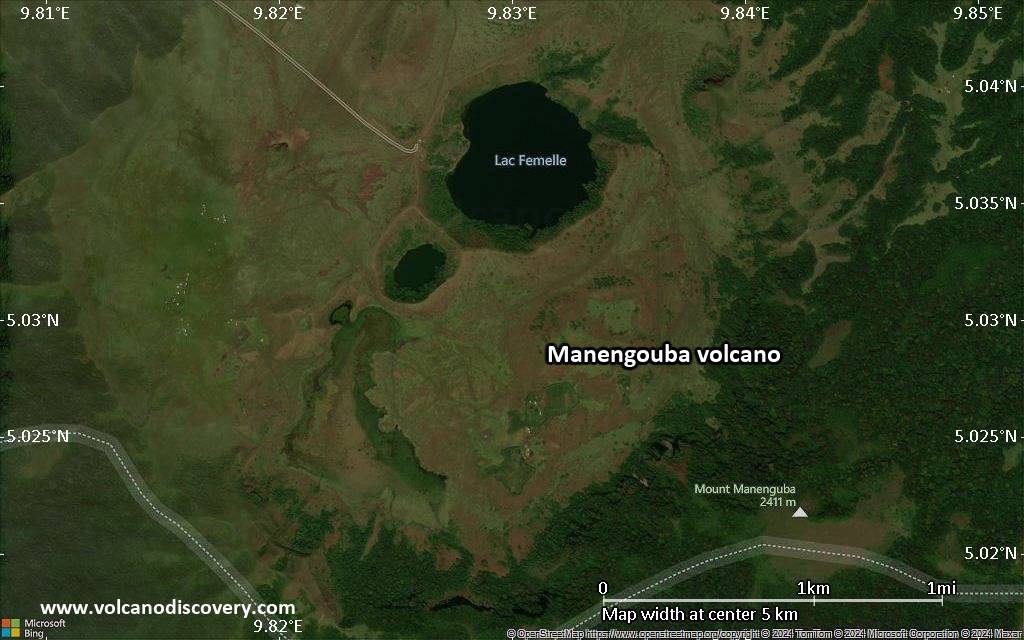 Satellite/aerial-type map of Manengouba volcano (scale of few kilometers)