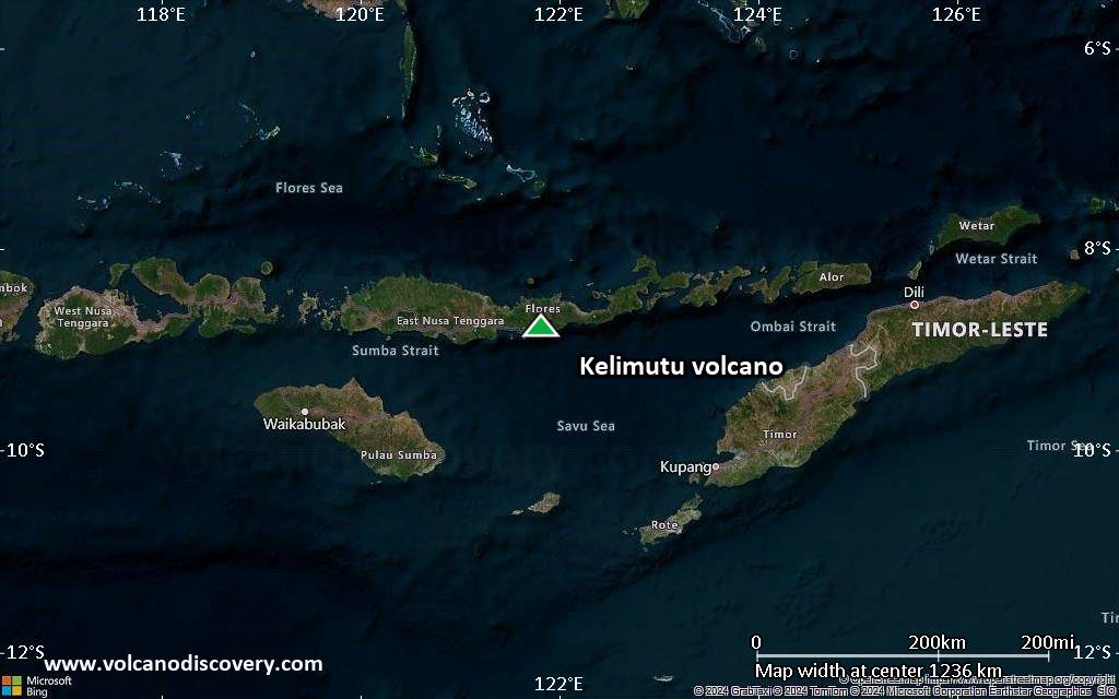 Satellite/aerial-type map of Kelimutu volcano (region scale small)