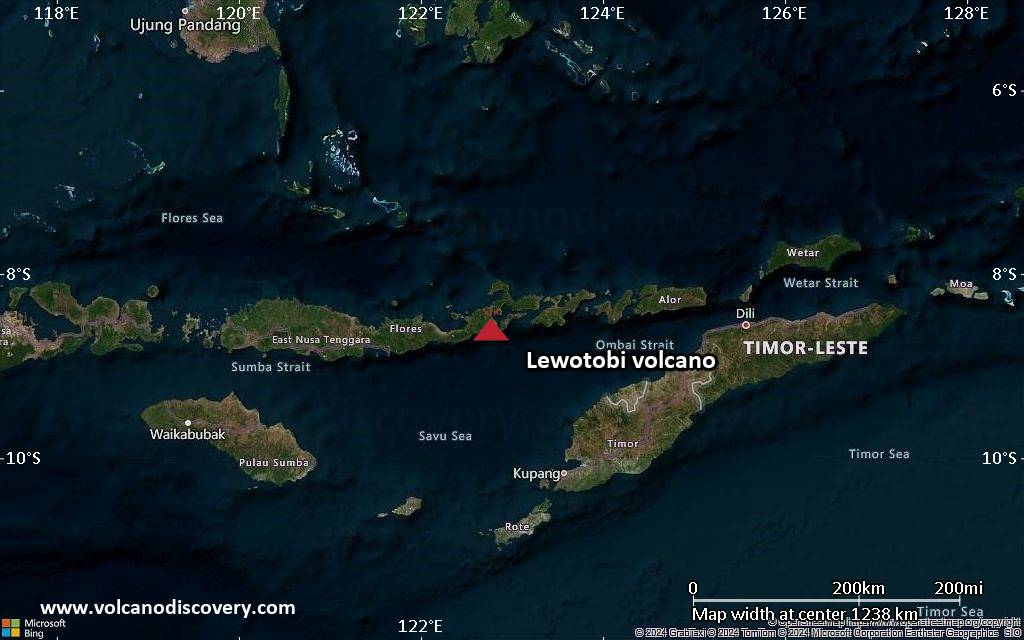 Satellite/aerial-type map of Lewotobi volcano (region scale small)