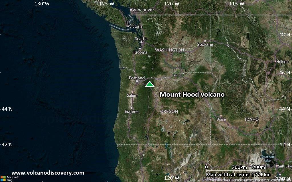 Satellite/aerial-type map of Mount Hood volcano (region scale medium)