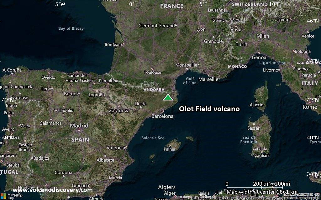 Satellite/aerial-type map of Olot Field volcano (region scale medium)