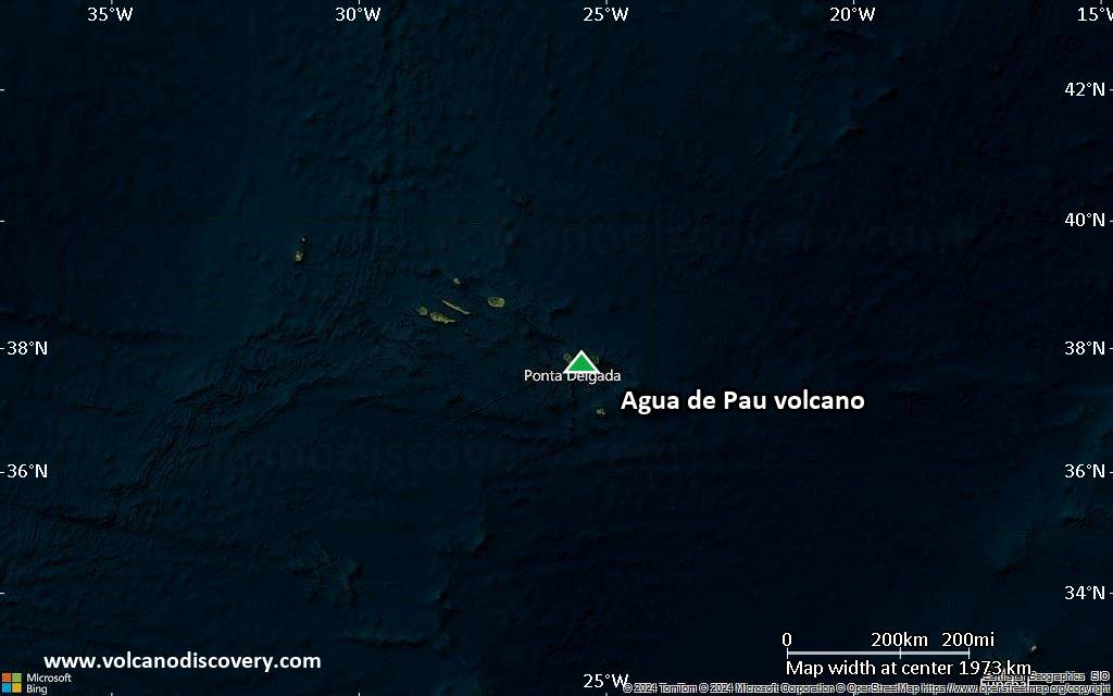 Satellite/aerial-type map of Agua de Pau volcano (region scale medium)
