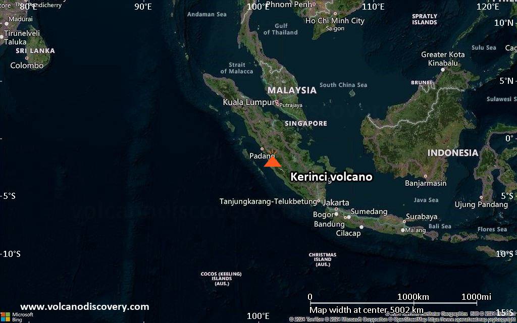 Satellite/aerial-type map of Kerinci volcano (region scale large)