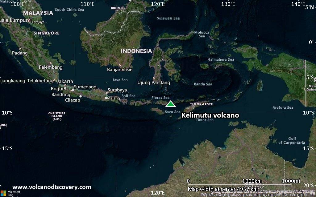 Satellite/aerial-type map of Kelimutu volcano (region scale large)