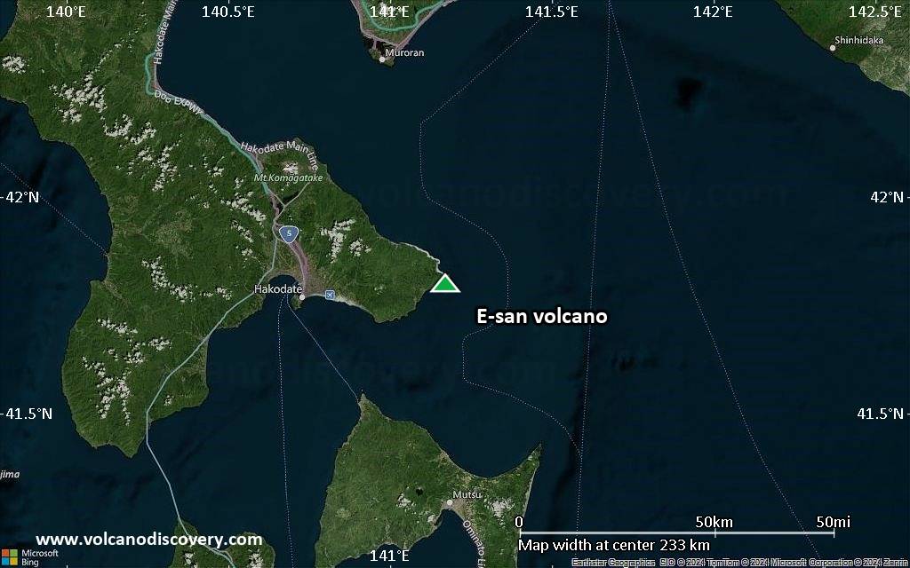 Satellite/aerial-type map of E-san volcano (local scale medium)