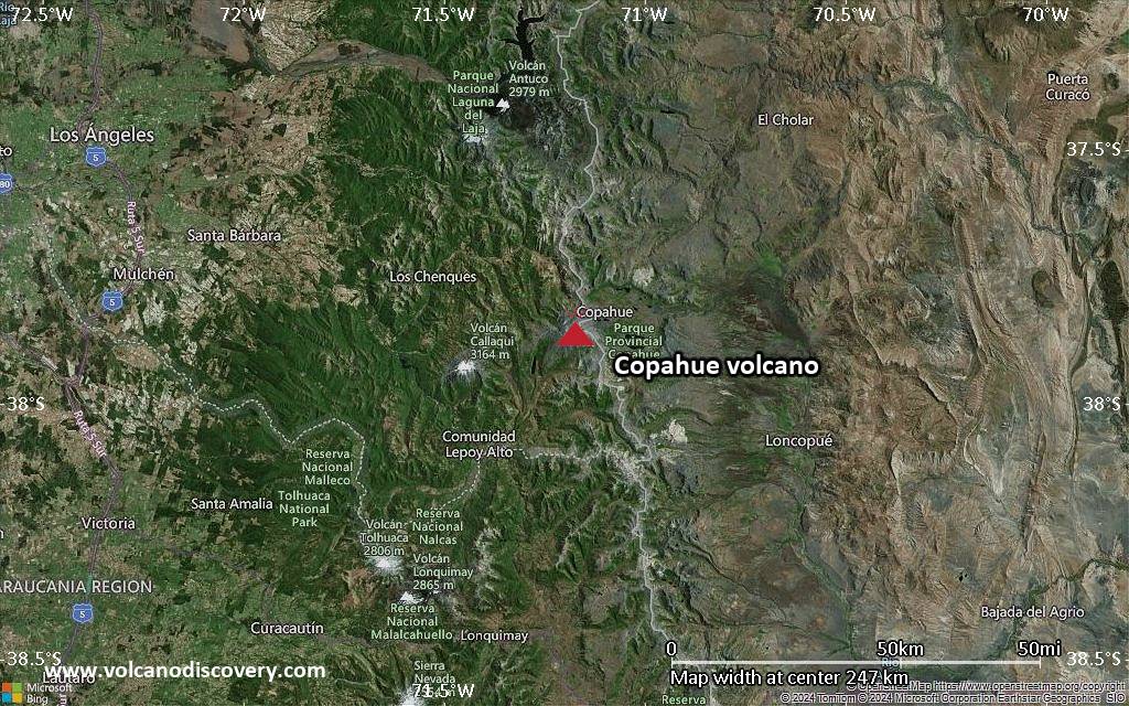 Satellite/aerial-type map of Copahue volcano (local scale medium)