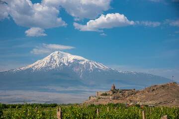 Khor Virap monastery with the backdrop of Ararat volcano.  (Photo: Tom Pfeiffer)