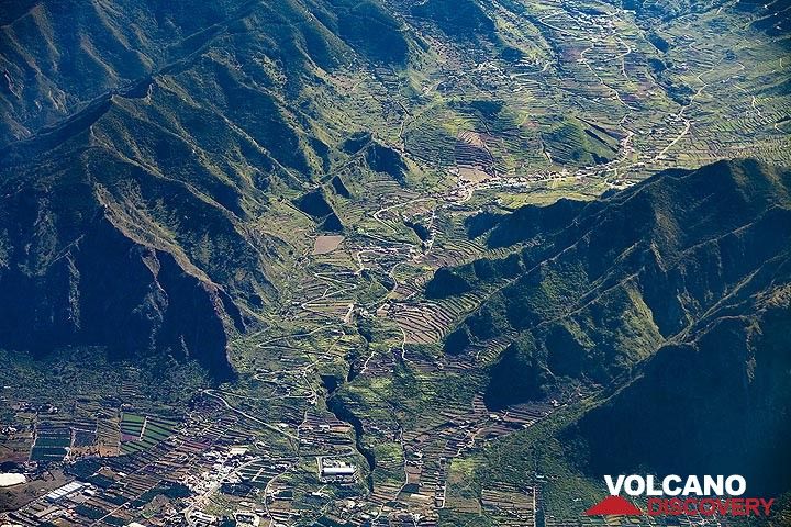 Luftaufnahme des Tals bei El Palmar/Teneriffa. (Photo: Tobias Schorr)