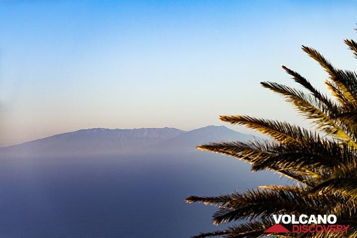 View from El Hierro island towards La Pal,a island. (Photo: Tobias Schorr)