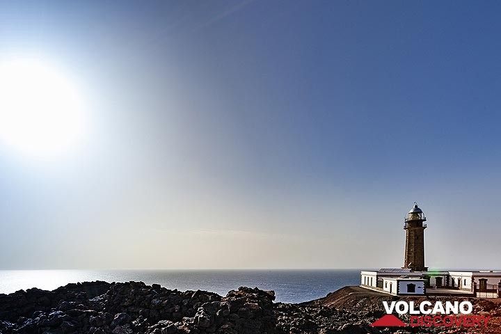 The lighthouse of Orchilla on El Hierro island. (Photo: Tobias Schorr)