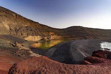 The El Golfo bay - in 2019 unfortunately not accessible. Lanzarote. (Photo: Tobias Schorr)