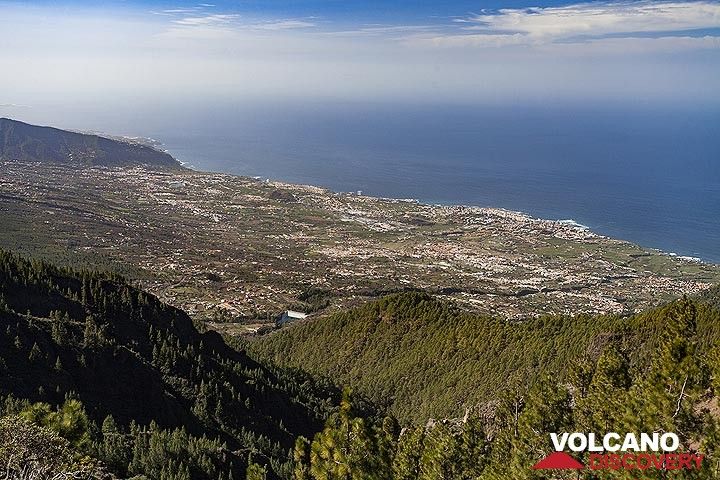 The area of the huge landslide area of Orotava on Tenerife island. (Photo: Tobias Schorr)