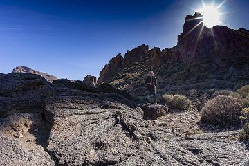 A smal lava flow at the Roques de Garcia hiking path on Tenerife island. (Photo: Tobias Schorr)