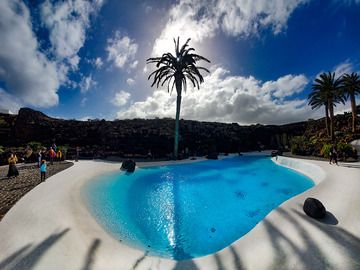 The famous pool, designed by Cesar manrique at the Jameos de Aqua lava cave. (Photo: Tobias Schorr)