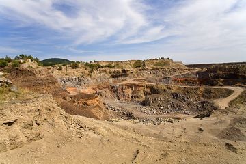 A basalt quarry near the Laacher See volcano (Photo: Tobias Schorr)