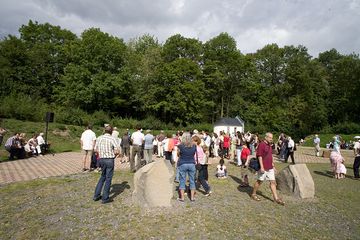 Introduction into volcanism and the geysir for the public (Photo: Tobias Schorr)