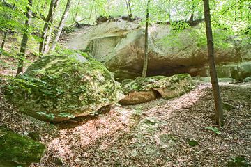 Anciennes couches de pierre ponce déposées dans un ancien lac. (Photo: Tobias Schorr)