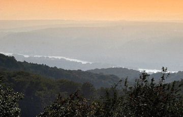 View for the Siebengebirge mountains on the Rhine river (Photo: Tobias Schorr)