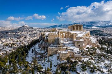 Winter time in Greece is an "top secret" opportunity for tourism. You just need a good hotel with central heating. (Photo: Tobias Schorr)