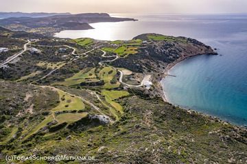 View towards Agios Sostis beach. (Photo: Tobias Schorr)