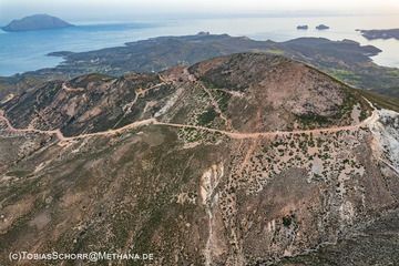 Der Lavadom von Chontrovouno enthält den reichsten Goldgehalt der Insel und stellt eine große Gefahr für die Umwelt dar, wenn er abgebaut wird. (Photo: Tobias Schorr)