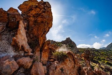 Fomarolen im westlichen Teil der Nisyros-Caldera. (Photo: Tobias Schorr)