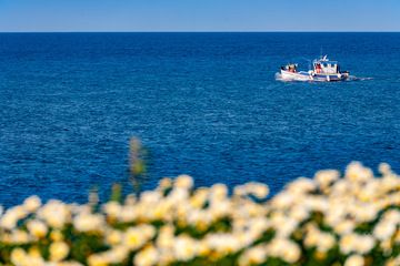 Fisher boat near Nisyros. (Photo: Tobias Schorr)
