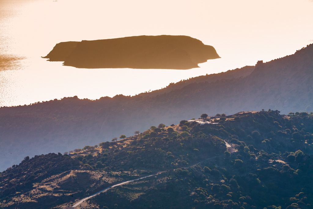 L'île volcanique de Pergousa. (Photo: Tobias Schorr)