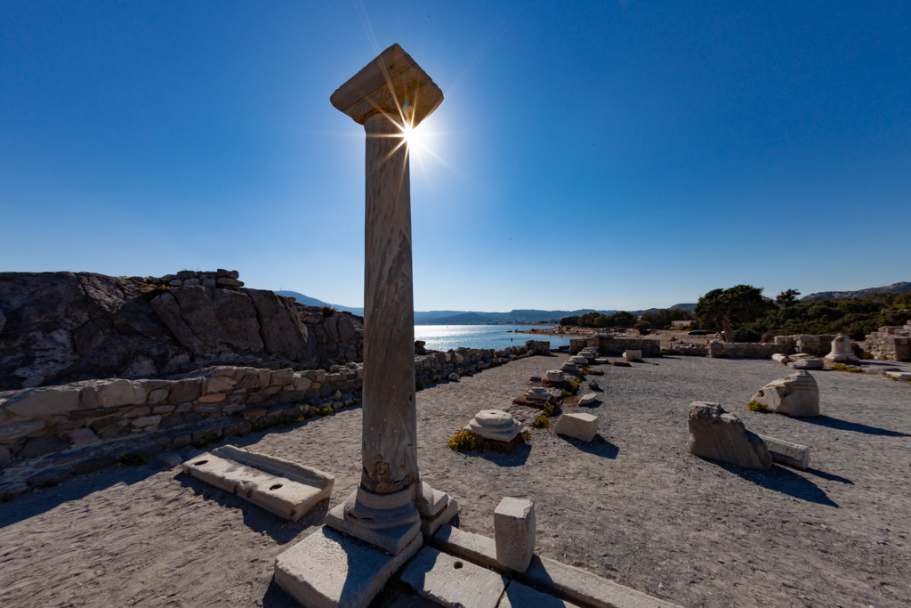 An column at the basilica of Agios Stefanos on Kos island. (Photo: Tobias Schorr)