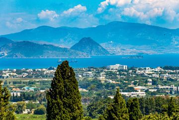 Vue sur le volcan Strobilos à Bodrum sur la côte turque. (Photo: Tobias Schorr)