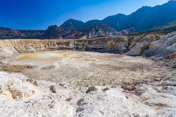 The hydrothermal explosion crater Stefanos on Nisyros island. (Photo: Tobias Schorr)