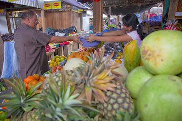 Γουατεμάλα Δεκεμβρίου 2009: πολύχρωμο αγορές (Photo: Tom Pfeiffer)