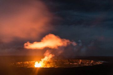 Wenn es sehr kühl ist, steigt die Luftfeuchtigkeit: Die Linsengläser beschlagen leicht, was zu Lichtunschärfen führt. (Photo: Tom Pfeiffer)