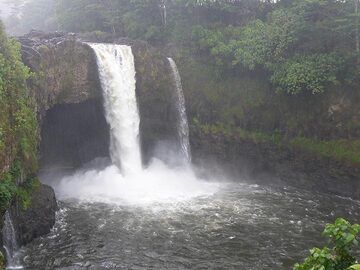 Day 6: The waterfalls at Rainbow Falls (Photo: Ingrid Smet)