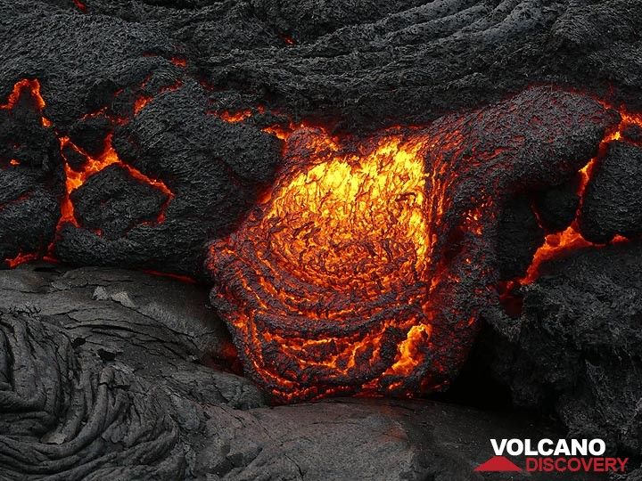 Close-up of a forming new lava tongue. (Photo: Ingrid Smet)