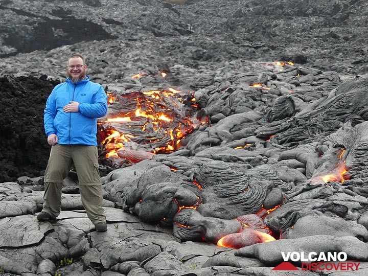 Standing so close to active lava flows is quite a unique experience (Photo: Ingrid Smet)