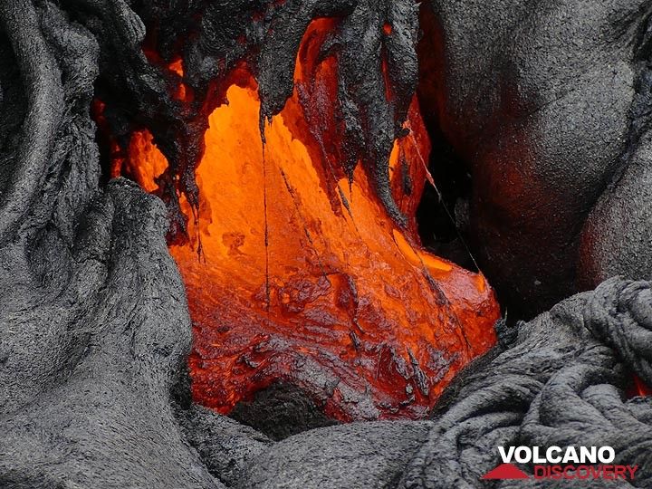 Close up of an active lava outbreak (Photo: Ingrid Smet)